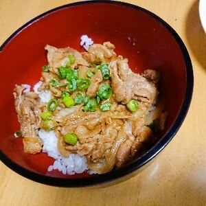 豚丼